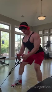 Who loves a sweaty big boy come and smell my pits part 1