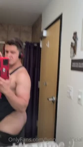 It s booty day at the gym how does my cake look