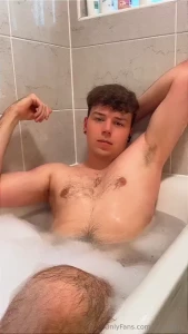 Some lil vids from todays records hehehe part 1