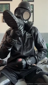 I didn t want to squirt but it happened easily and quickly