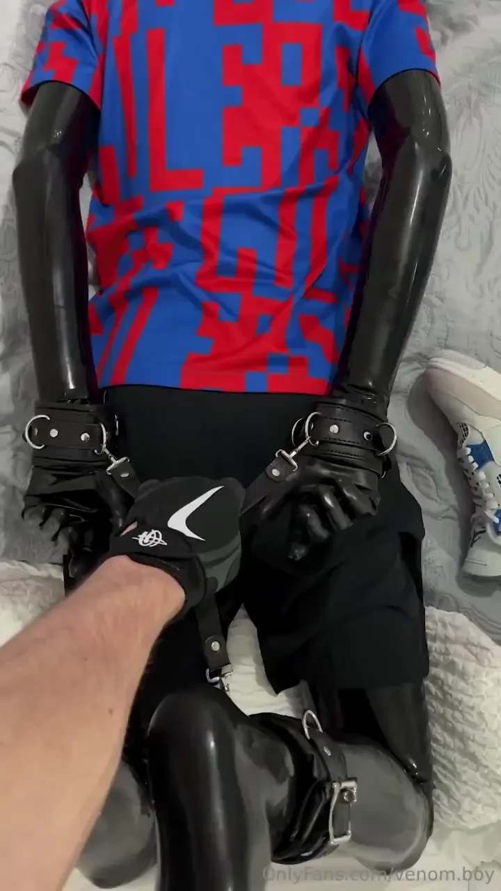 He told me today i m going to tie you up and play with you you re 