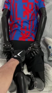 He told me today i m going to tie you up and play with you you re