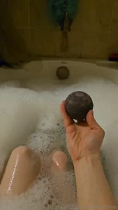 There was a little surprise in my bath bomb the wasn t expecting that