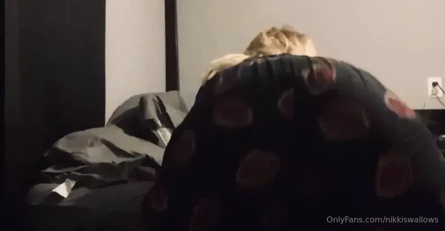 Pretty girl behavior put your requests in 