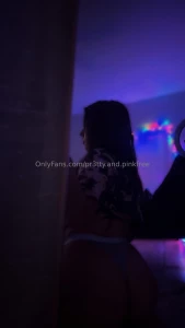 Sending out my 4 min cumming solo on my vip tn