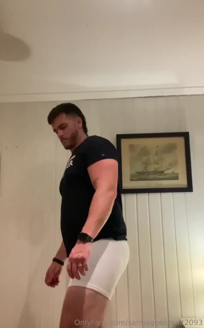 Despu s de que me llenaran en la calle llego a casa y largo la leche 