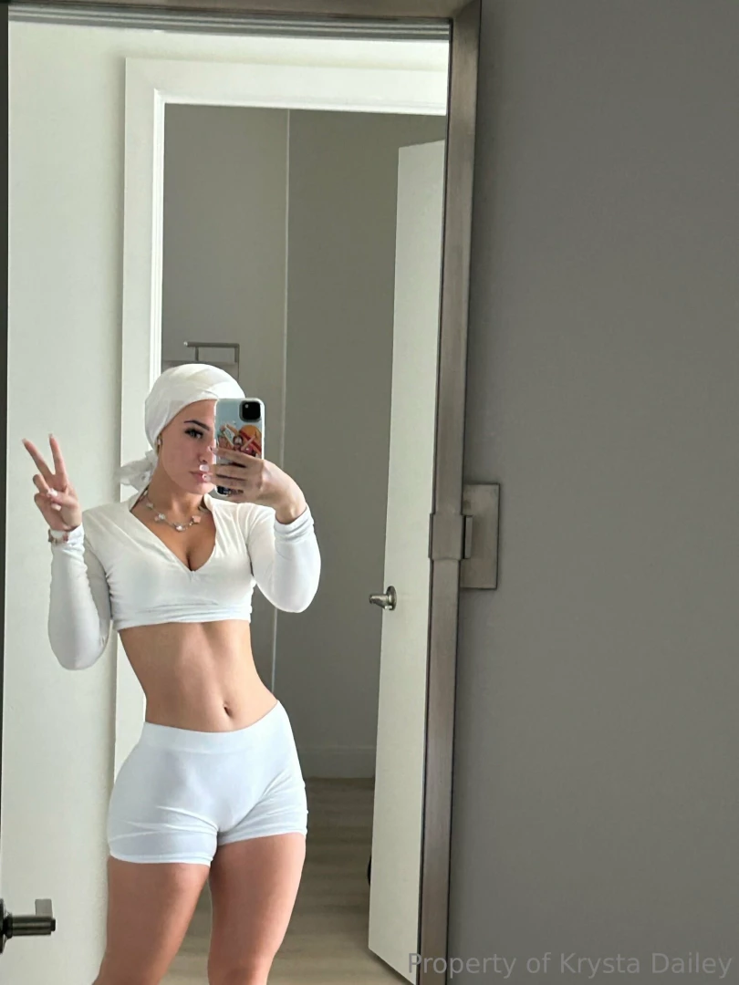 Everything is better in white 