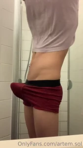 Who wants to touch it part 4