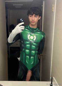 Green lantern not sure if this is considered cosplay or what but if part 2