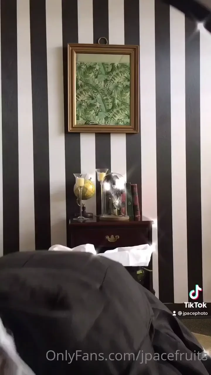 If you want to see uncensored photos and art tings you will have to 