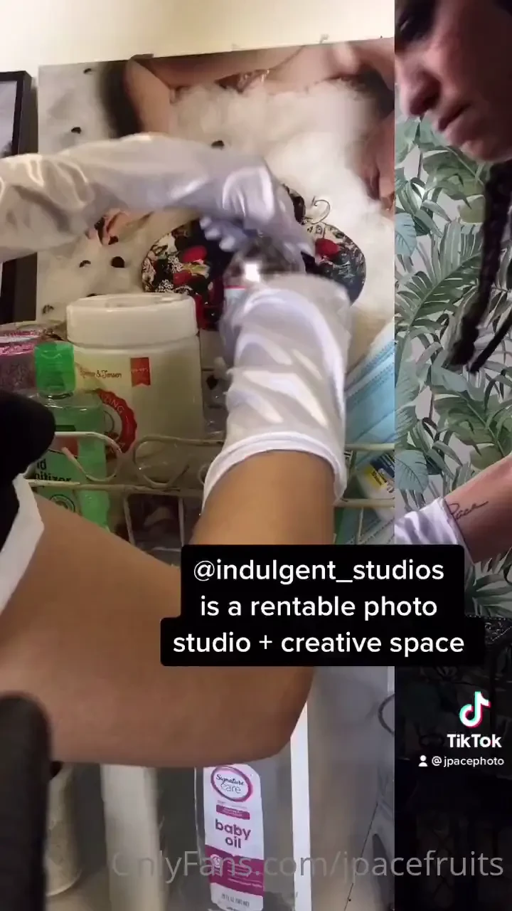 Today i played dress-up maid-sama anyone there will be selfies and a 