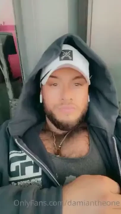 Tell me i m beautiful 