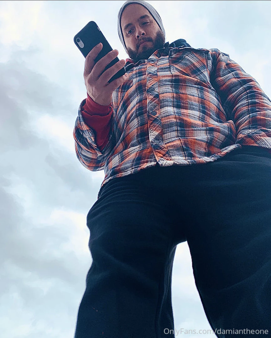 How your giant daddy looks seeing all your eager inboxes 