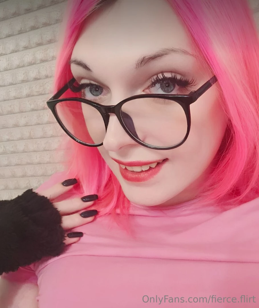 A cute t-girl merlinkitty is ready to fulfill all your naughty desires part 39 