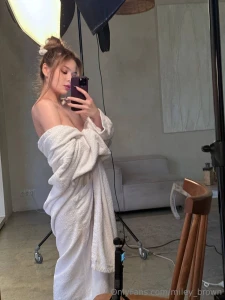 Wet warm and way too naked under this towel wanna check