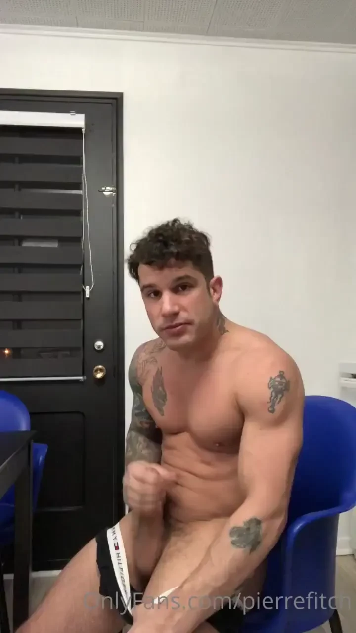 I was fucking horny enjoy this solo 