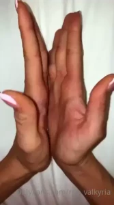 Imagine what my hands can do
