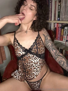 Naked twerking a tattoo tour full strip tease and play for my live