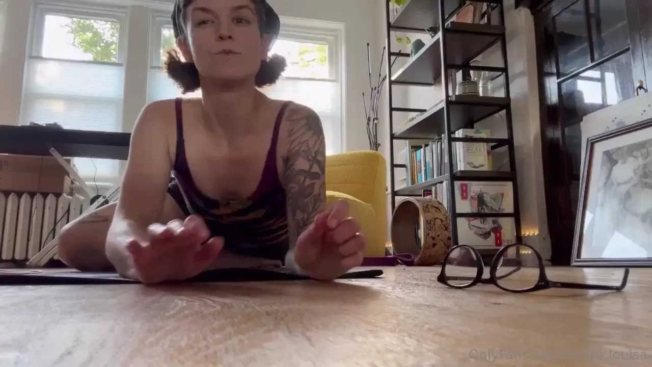 Live yoga wednesday 9 30cst 