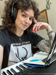 Hey babes what s up been working on a love song part 1