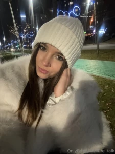 Feeling cozy tonight under the city lights who wants to keep me warm