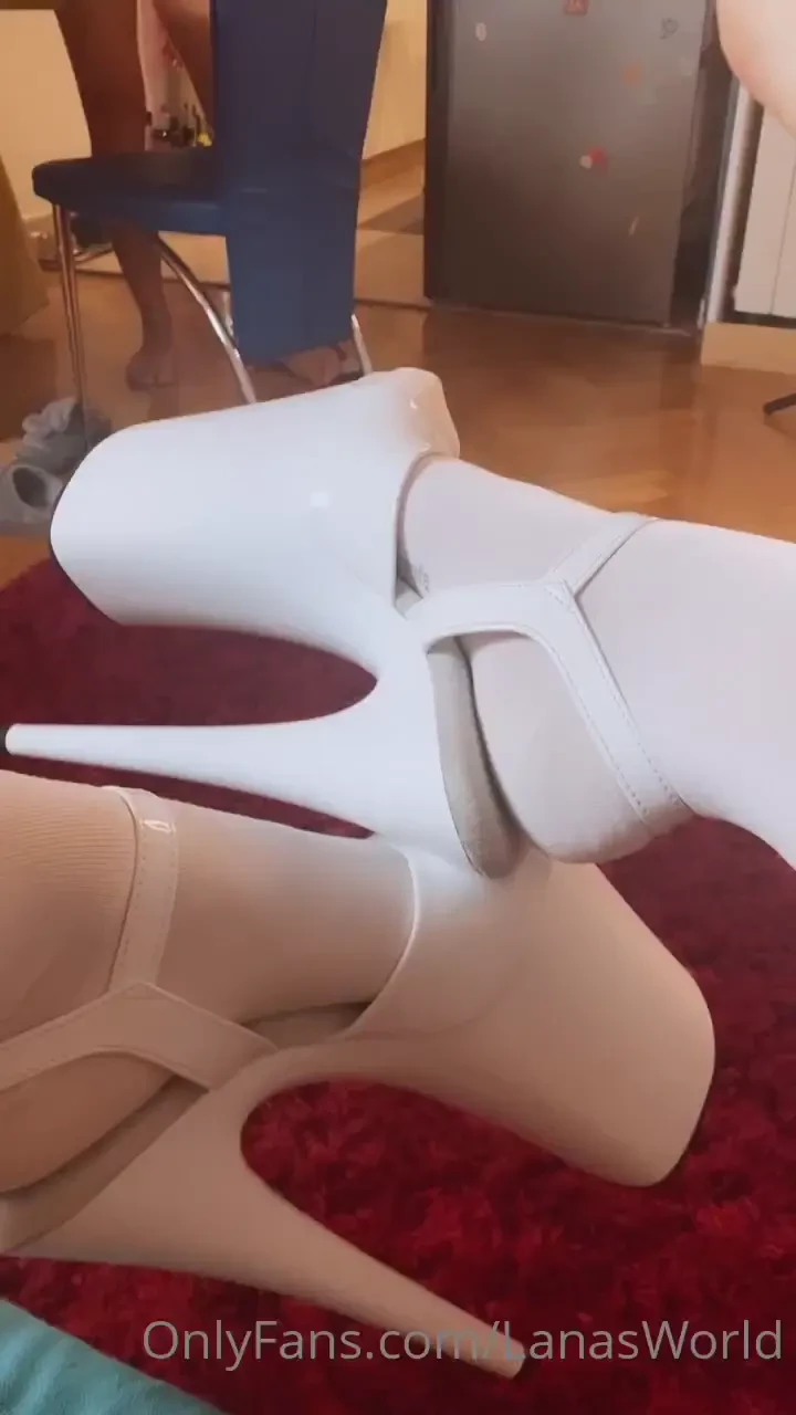 For my foot fetish lovers good morning 