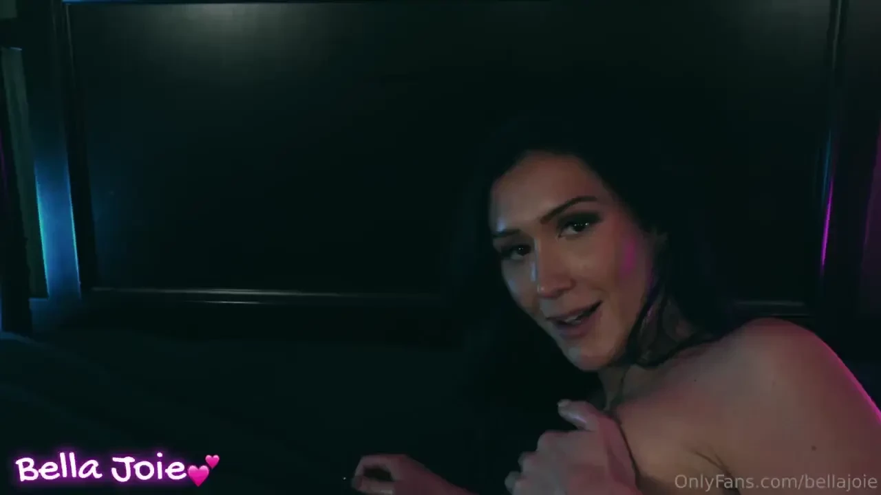 Hopefully this can make your monday just a little bit better 