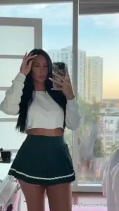 Promise you won t look up my skirt if i bend over
