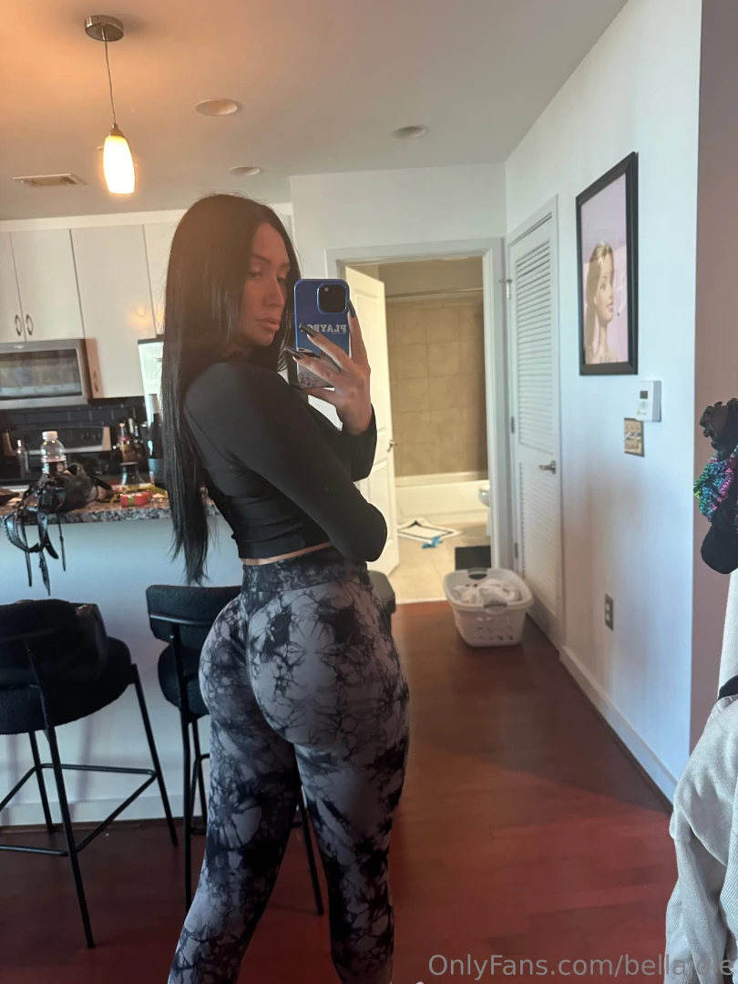 Working out to give you these buns 