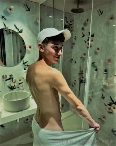 Let s make every second together unforgettable you in