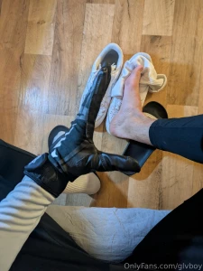 My casual thursday evening fun nike gloves and af1 photos