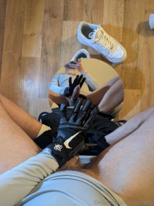 My casual thursday evening fun nike gloves and af1 photos part 4