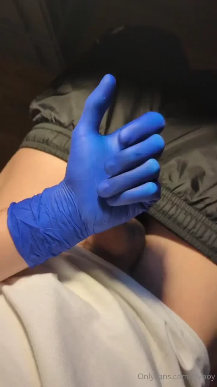 Some blue latex fun part 2 