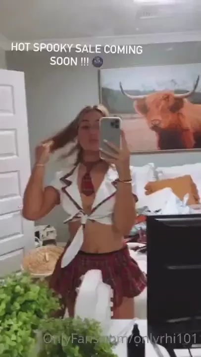 The hot new costumes for october 31st get commenting on which you 