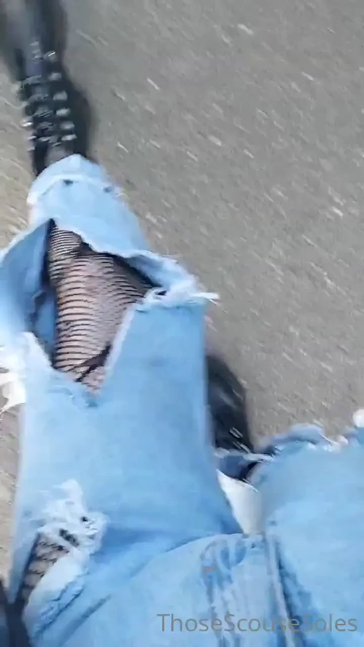 Let me walk all over you missbethhavenx 