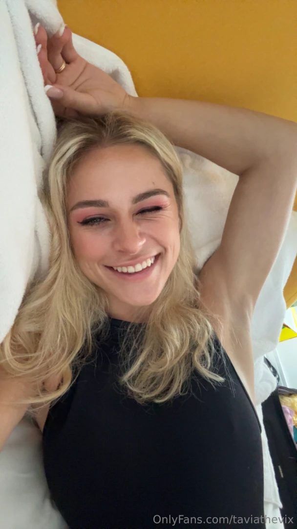 Just some cute morning photos 