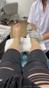 For all my guys who love feet i m getting it ready for you