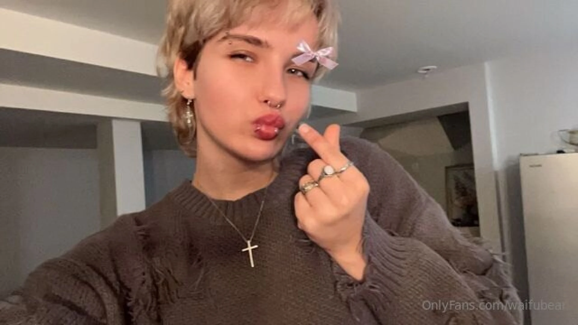 Sending you lots of kisses and love part 1 