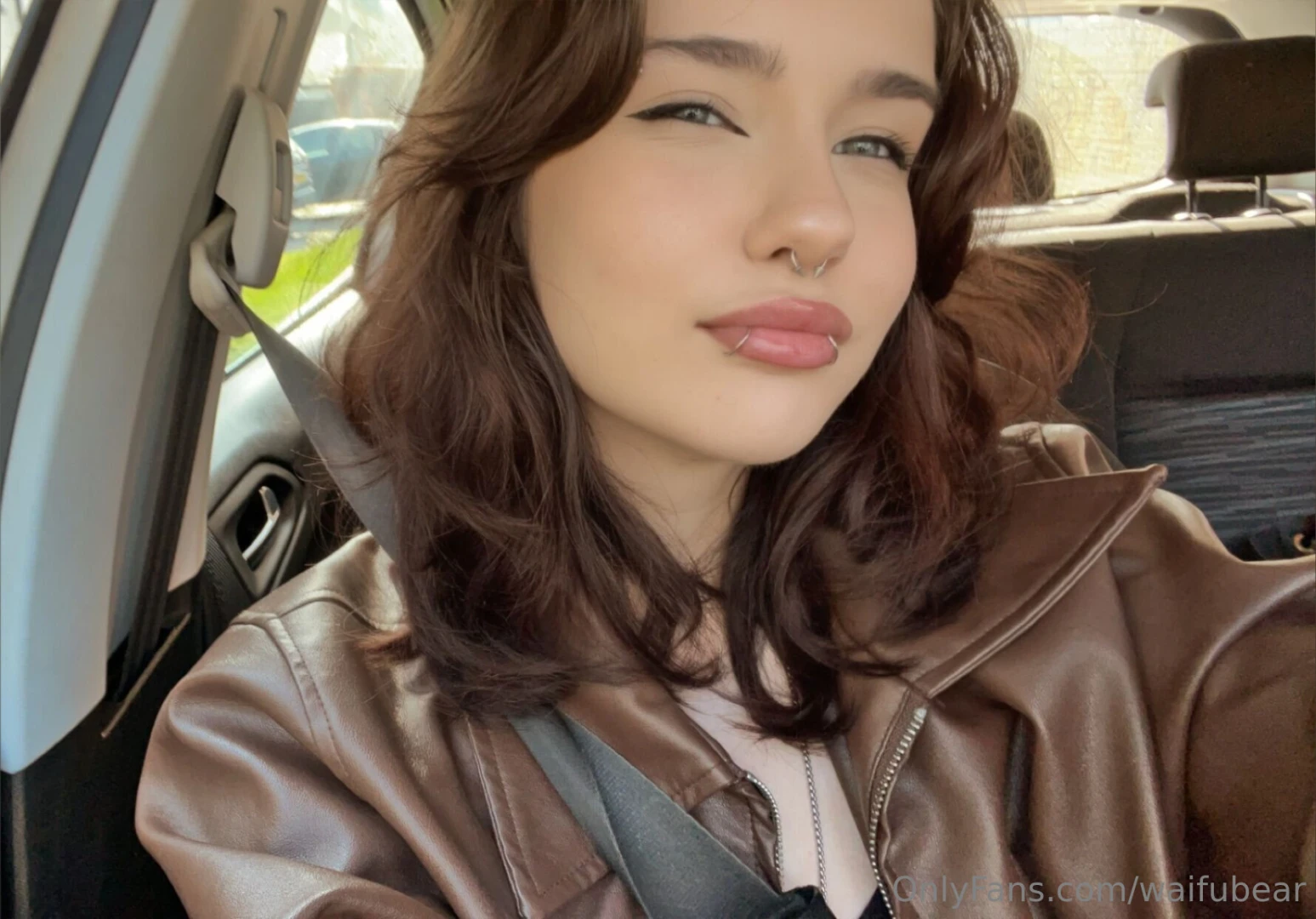 Guess who s feeling needy today 