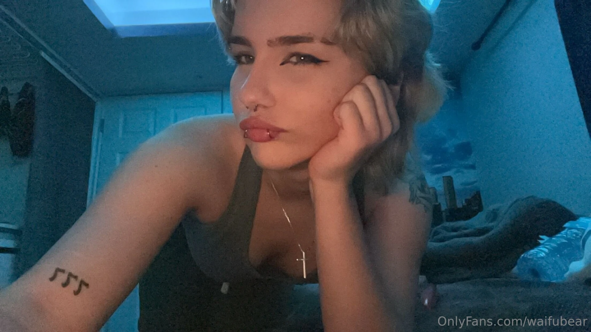 Be honest you love me don t you 