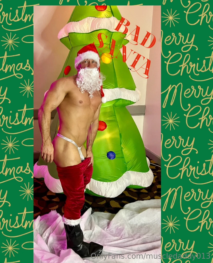 Is santa bringing you a big package this year 