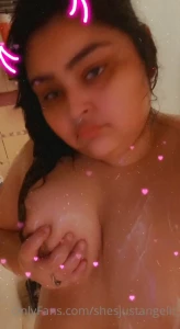 Shower time uwu 18 more people to go into uncensored video gets posted part 1