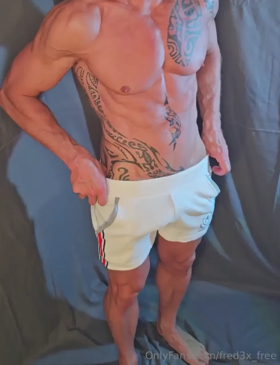 Do you want to see my big cock and much more uncensored content gt 50 