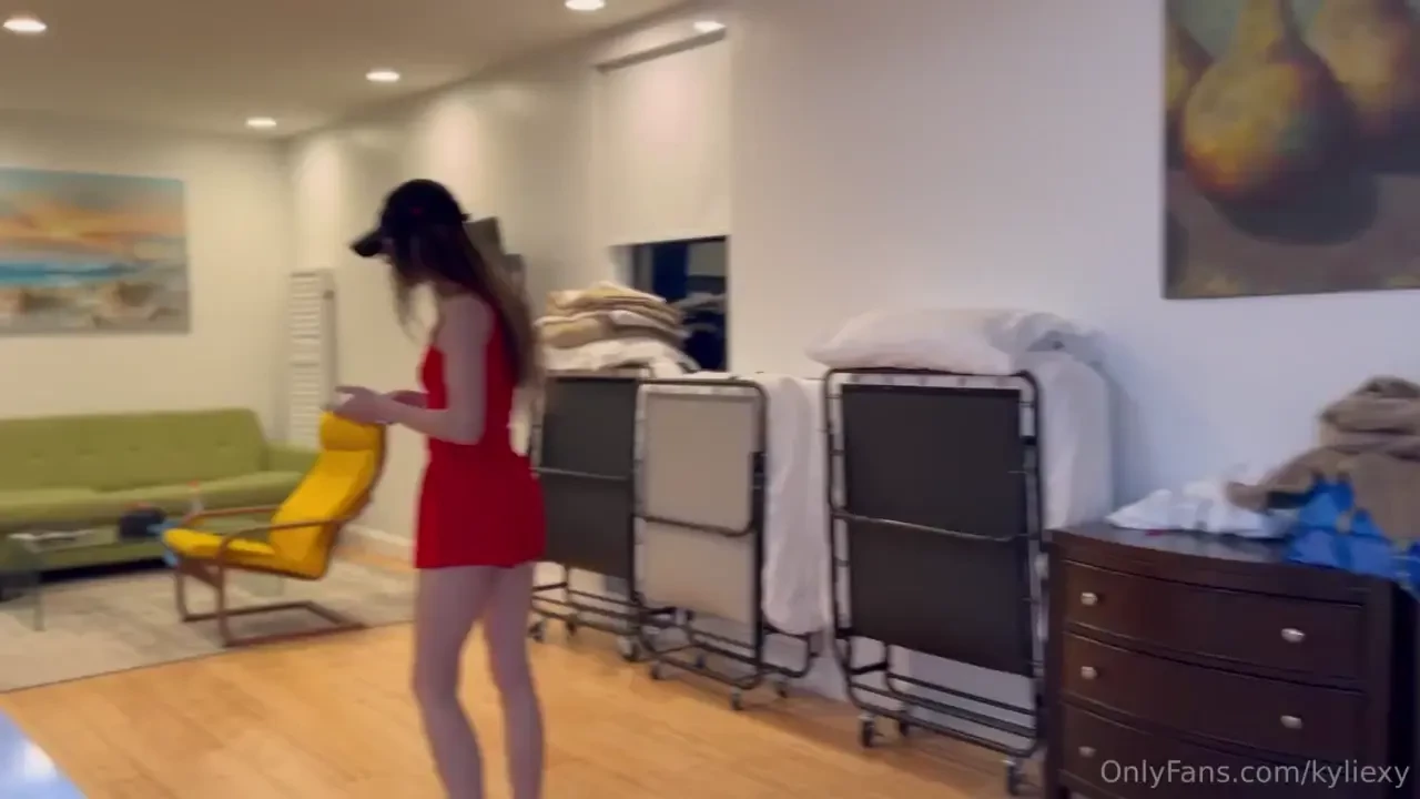 Hey babe have you seen my new content 
