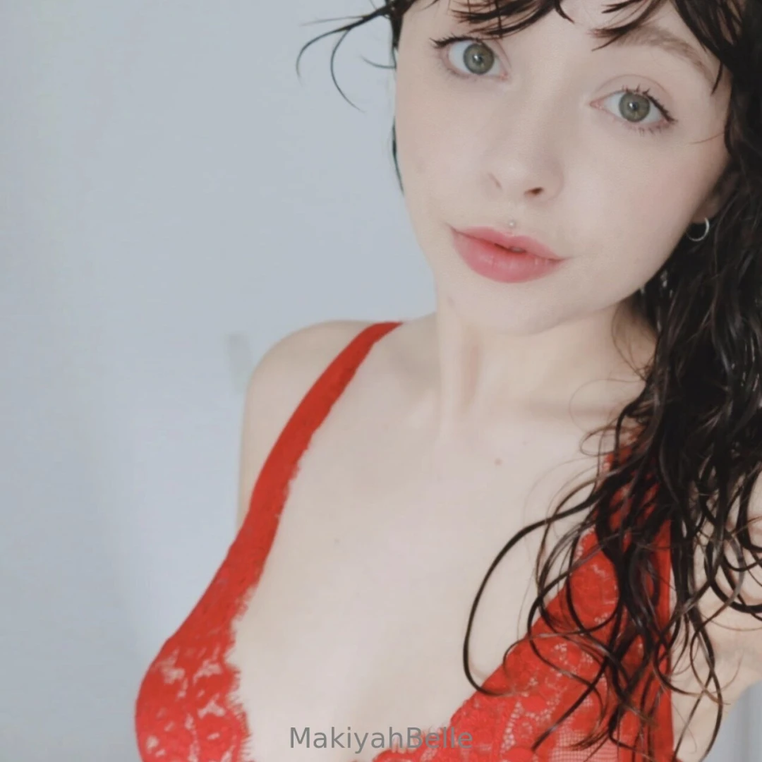 Jingle bells jingle bells jingle all the way to my onlyfans dm s for a 