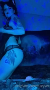 Kitty vex feels like being naughty