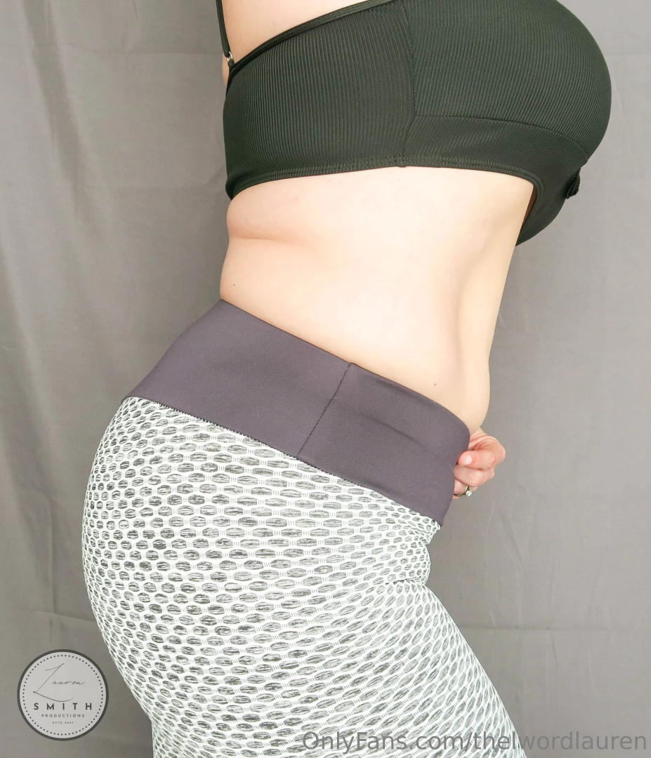 thelwordlauren - I just got some new workout gear in so i can look sexy during my part 2 