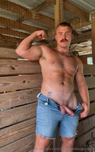 Happy 4th i hope you get your fill of hotdogs today and hopefully a part 1