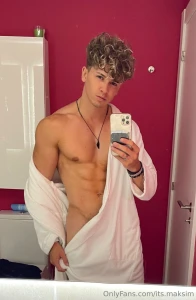 Maybe i would send you more of my vids text me