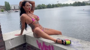 Showing my new bikini and everyone comes clother my sweet cunt can you